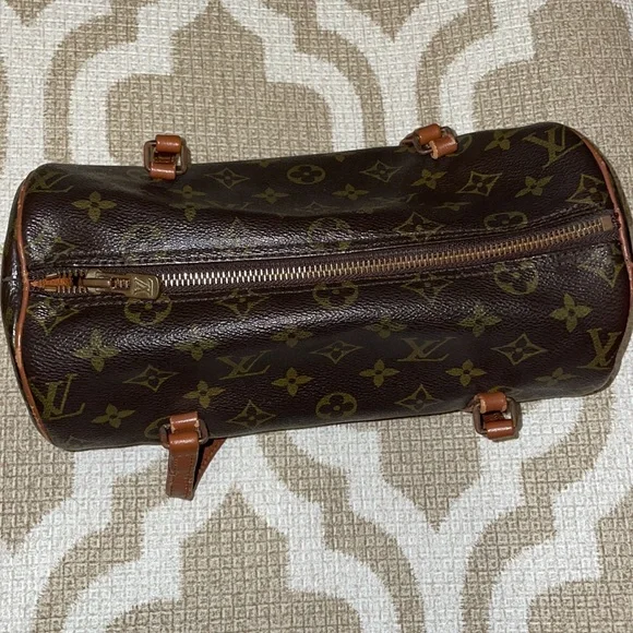 Louis Vuitton papillon 26